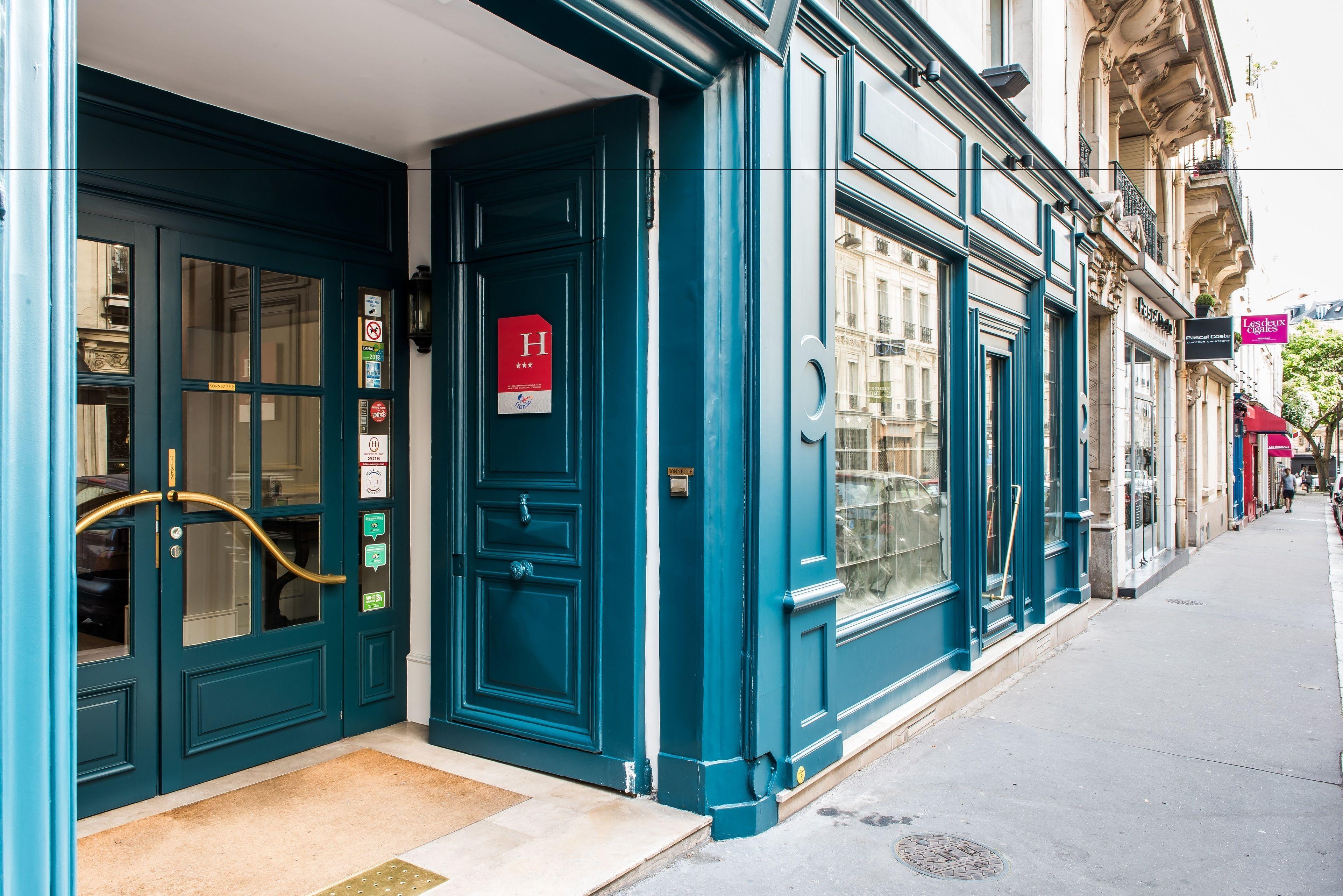 Hotel Jardin Le Bréa 3*